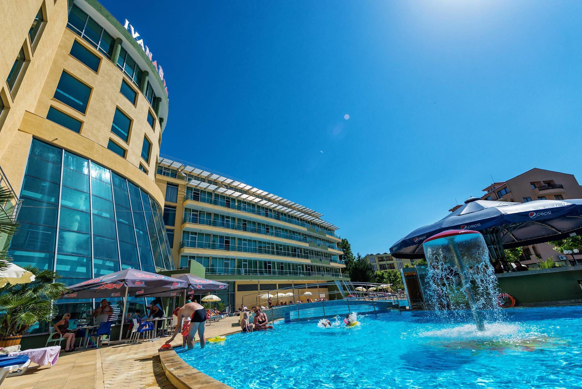 Ivana Palace Hotel - Free Parking Sunny Beach Eksteriør billede